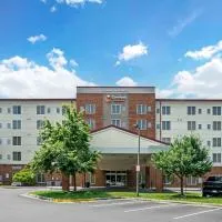 Comfort Suites At Virginia Center Commons, hotel v destinácii Quail Walk