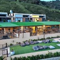 Summer C, hotel en Macanal