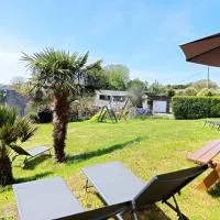 Maison 12 pers Douarnenez kerlaz 2 étoiles Atout France, hotel v destinácii Kerlaz