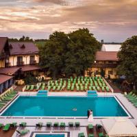 Green Garden Resort – hotel w mieście Odobeşti