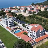 Aparthotel Plat, hotel din Kožino