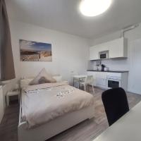 Studio Apartment 17 - 2R2، فندق في Huttrop، إيسن