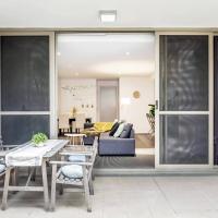 'The Patio' Live like a Local in Spacious Comfort, hotell i Green Square i Sydney