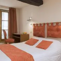 Le Saint Michel, hotel Sedanban
