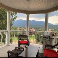 Mountain View Vacation Villa Main Floor Unit, No Stairs, hotel em Fairmont Hot Springs