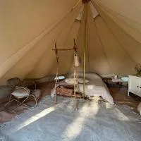 Le Brasseur Logements - Tents, hotel a Saint-Caprais