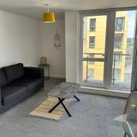 Central 2 Bed Apt with Balcony, Manchester City Centre