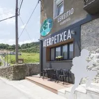 Lekeitio Aterpetxea Hostel, hotel u gradu 'Lekeitio'