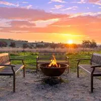 Cooinda Cottage - Beautiful Borenore Farm Stay, hotel em Borenore