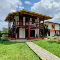 Hotel El Gran Chaparral,卡拉爾卡的飯店