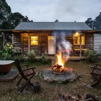 Luxury Cabin Bawley Ridge Farm, dog friendly, ξενοδοχείο σε Termeil