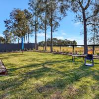 Coolabah House - Tranquil Haven in Nulkaba, hotel malapit sa Cessnock Airport - CES, Nulkaba