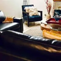 5 Beds, 2 Full Baths, w/Gazebo, w/Fenced Backyard, hotel a Yuba City
