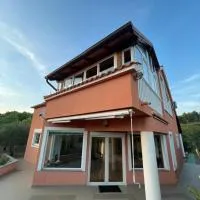 Kuća za odmor ALFIS - Jezera, hotel di Jezera