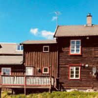 Nedre Stensgården, hotell i nærheten av Røros lufthavn - RRS på Røros