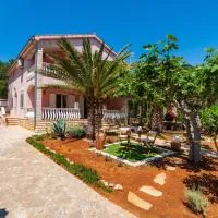 Apartmani kod Lovrića: Vir şehrinde bir otel