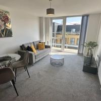 Cosy River Penthouse 2 Bedroom Apartment