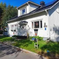Half a house w/your own door, 60m2, hotel Tornióban