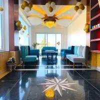 Hotel Wood Stock Luxury - A Boutique Property - Penthouse - Open Air Restaurant & Terrace, hótel í Kasauli