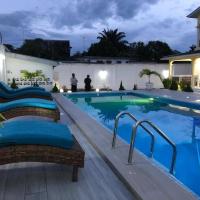 villa piscine orchidée, hotel in zona Aeroporto Internazionale Agostinho-Neto - PNR, Pointe-Noire