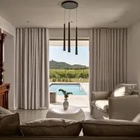 Viesnīca Azera Suites pilsētā Alikanasa