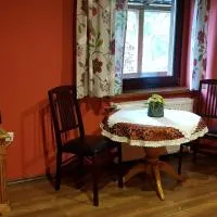 Pod Lasem, hotel sa Wszewilki
