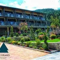 Solo Grand Boshuri Hotel Wellness Resort, hotell i Qvemo Boshuri