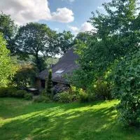 Liorzh laboused, hotel en Laniscat