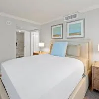 Marco Beach Ocean Suites、マルコ・アイランドのホテル