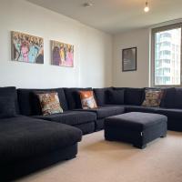 Spacious Flat in Manor House, London