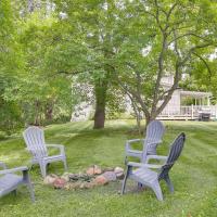 Peaceful Upstate New York Home with Yard and Fire Pit!, hotel poblíž Orange County - MGJ, Walden