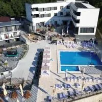 Partizan Resort、エシェルニツァのホテル