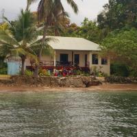 Santo Seaside Villas, hotel in Luganville