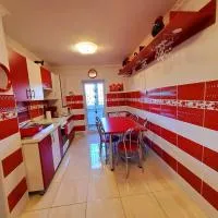 Apartman Lux, hotel u Covasni