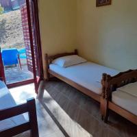 Apartmani Miholjska prevlaka, hotel a prop de Aeroport de Tivat - TIV, a Tivat