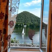 Le finestre sul lago, khách sạn ở Piediluco