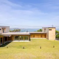 Teshima ESPOIR PARK, hotel i Ieura