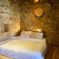 Hanging Terraces المدرجات المعلقة, ξενοδοχείο σε Al ‘Aqar