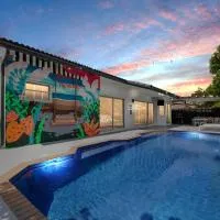 Flamingo Resort- Htd Pool, 5 Bedrooms, Game Room, Baby Items , BBQ, hotel u Majamiju