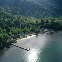Ricky's Beach House – hotel w mieście Pasarsungai-nyala