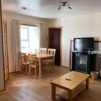 2 Bedroom house overlooking Pierowall Bay, Westray, Hotel in Pierowall
