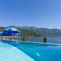 Hotel Riviera, hotel a Melide