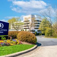 DoubleTree by Hilton South Charlotte Tyvola, готель в районі Executive Park, у Шарлотті