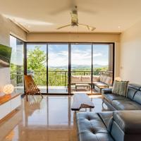 Roble Sabana 305 Luxury Condo - Reserva Conchal