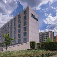 Hilton Geneva Hotel and Conference Centre, hotel cerca de Geneva Airport - French Sector - GGV, Ginebra