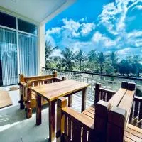 Kelingking Hostel، فندق في Klungkung