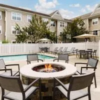 Residence Inn by Marriott Boston Foxborough โรงแรมในฟอกซ์โบโร
