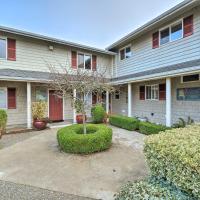 Anacortes Condo - Walk to Town, Marina, and Bay!, hotel cerca de Aeropuerto de Anacortes - OTS, Anacortes