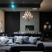 SWIMCASALILLE Loft piscine intérieure 10 mn gares, hotel u gradu La Madlen