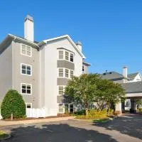 Hampton Inn & Suites Newport News-Airport - Oyster Point Area, hotel din Newport News
